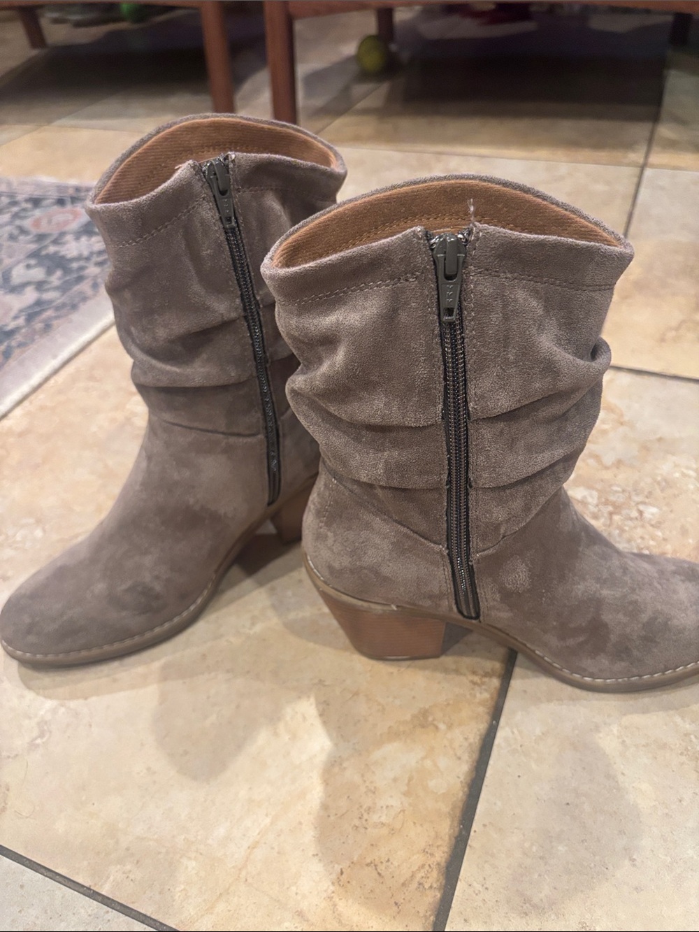 Euro Style  Women's Taupe Suede Mid-Calf Slouch Boot with Side Zip size 7..5 - Picture 5 of 14